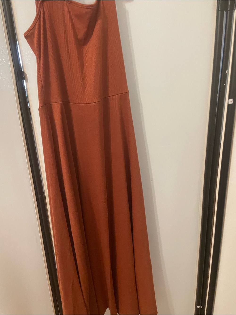 Women's Rust Maxi Dress - Effortless Everyday Style